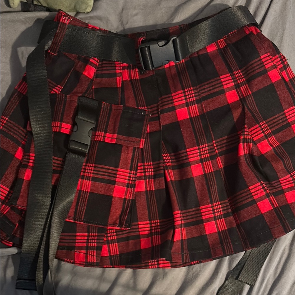 Hot Topic Red and Black Plaid Skirt with Belt